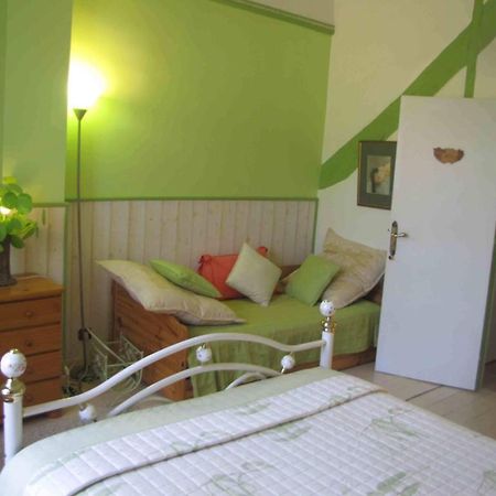 Chambres D'Hotes Les Pensees Douces Auxerre Habitación foto