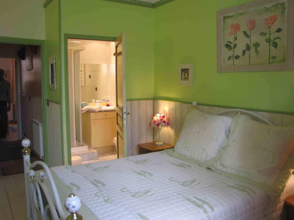 Chambres D'Hotes Les Pensees Douces Auxerre Habitación foto