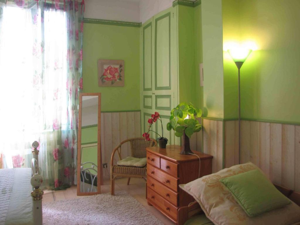 Chambres D'Hotes Les Pensees Douces Auxerre Habitación foto