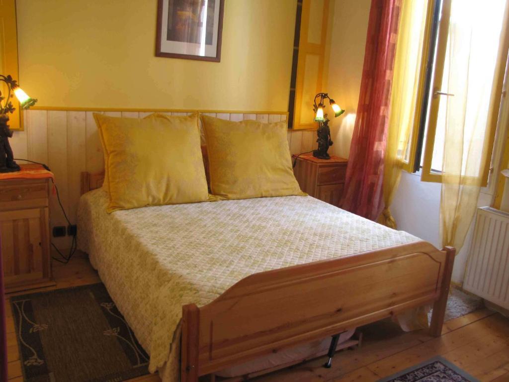 Chambres D'Hotes Les Pensees Douces Auxerre Habitación foto